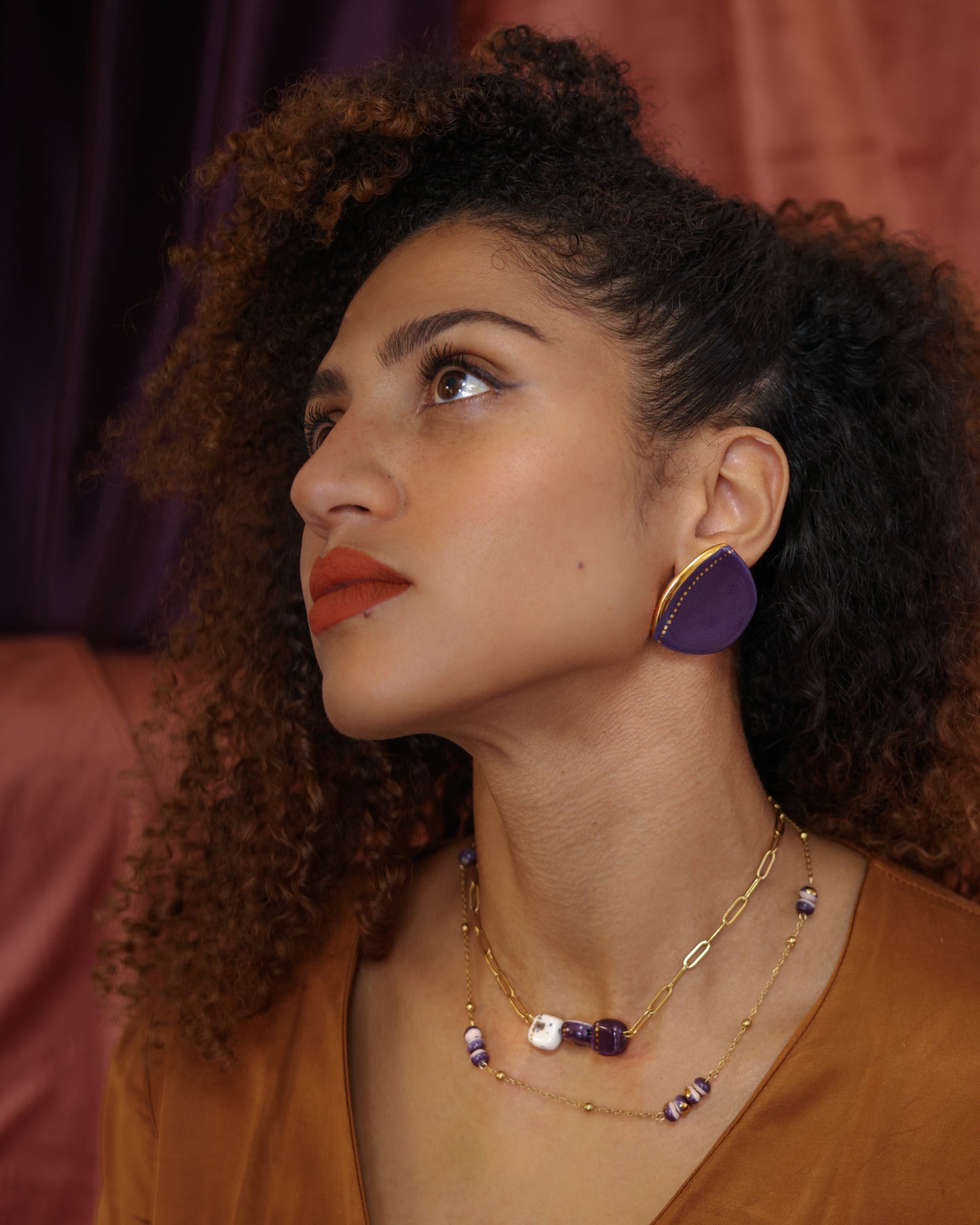 Whispering Memories Necklace