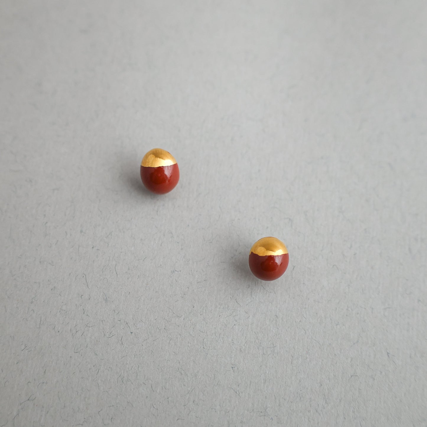 Maroon Pearl Naušnice