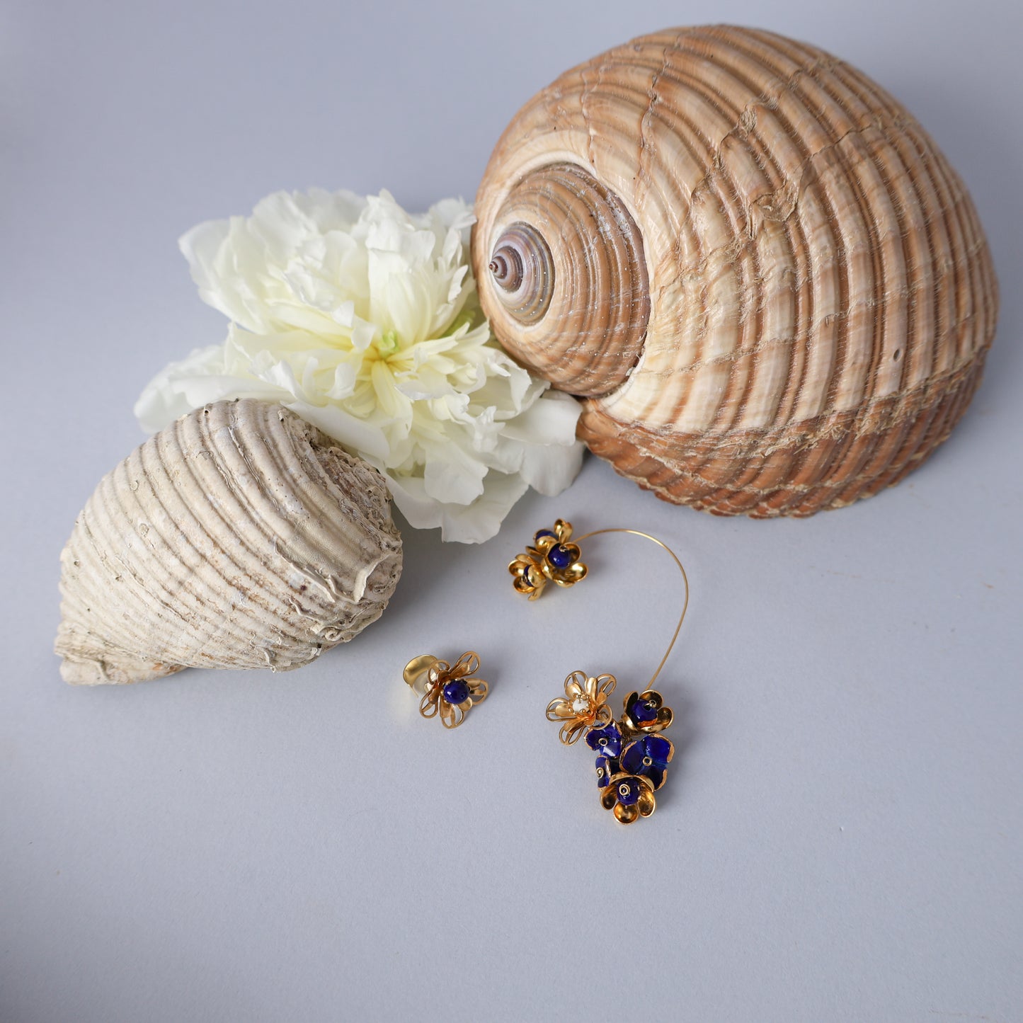 Blue flower Earrings