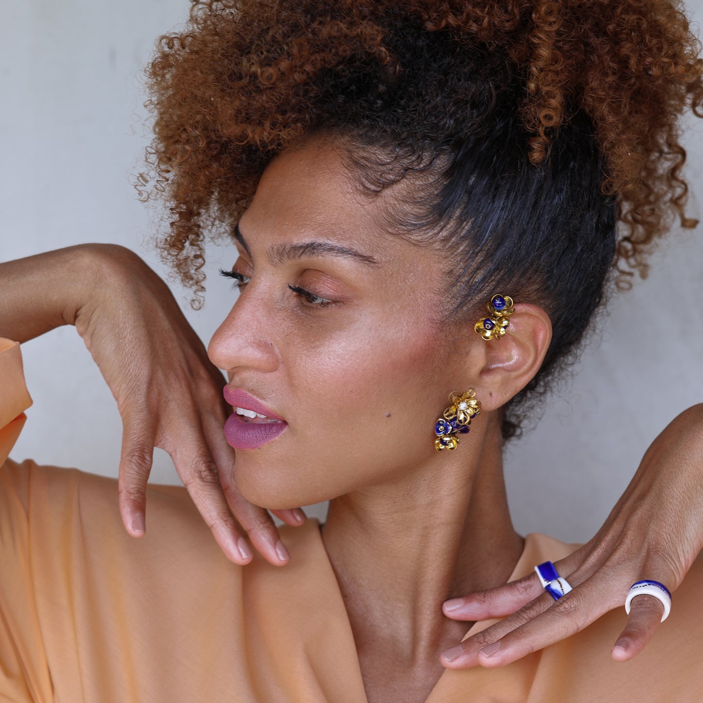 Blue flower Earrings